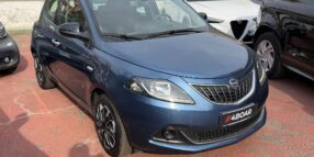 Lancia Ypsilon 1.0 Hybrid 70cv